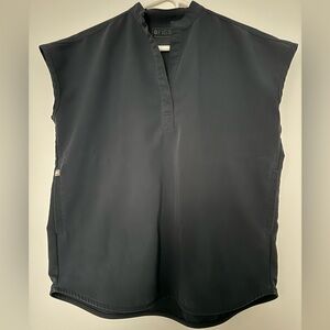 Rafaela Oversized Scrub Top, size XXS in Night Sky